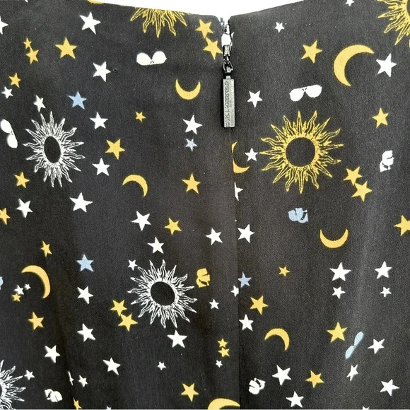 KARL LAGERFELD Paris Celestial Sun/Moon/Stars V-Neck Tie Waist Fit & Flare Dress - Picture 6 of 9